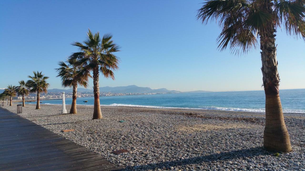 Residence Cap Azur Appartement 228 Villeneuve-Loubet Exterior photo